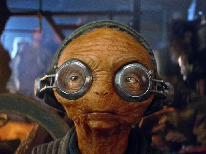 Maz Kanata with a serious look